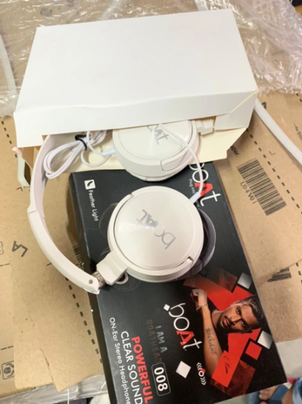 Boat Overheadphone 008 - Black & White